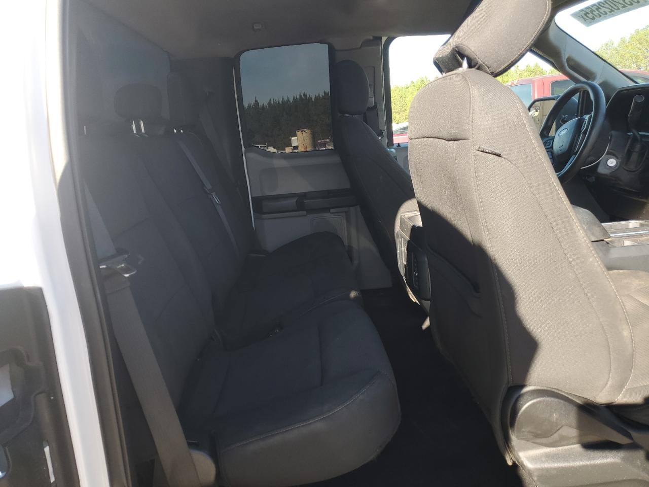 FORD F-150 SUPER CAB