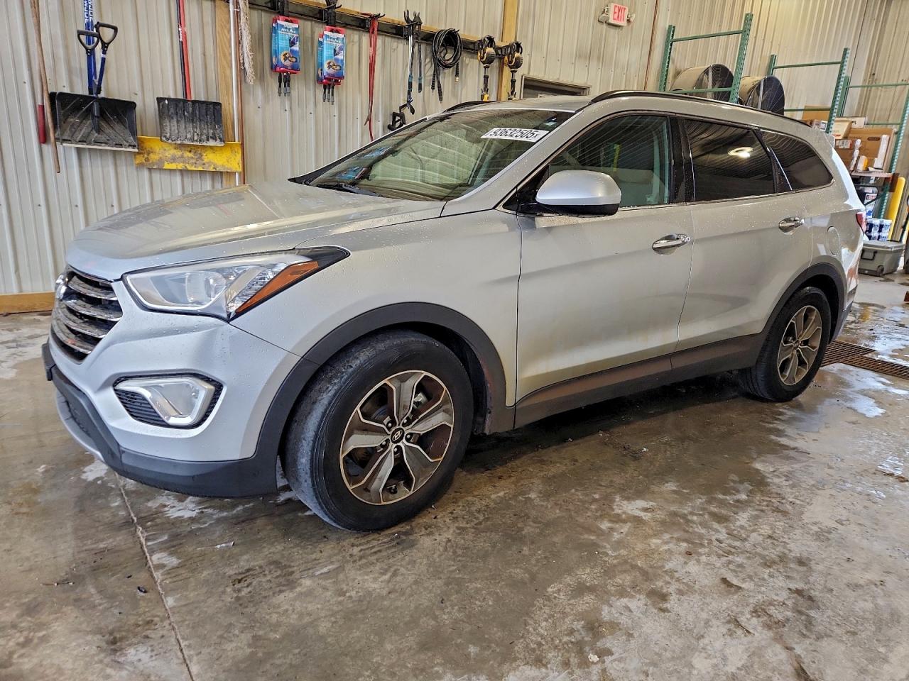 Lot #3311696230 2014 HYUNDAI SANTA FE G
