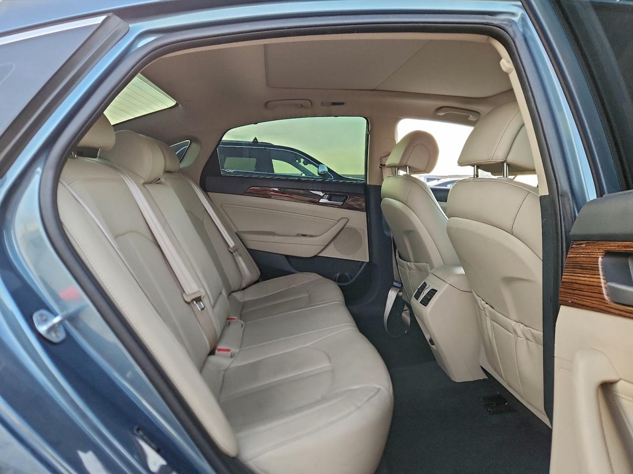 HYUNDAI SONATA SPORT