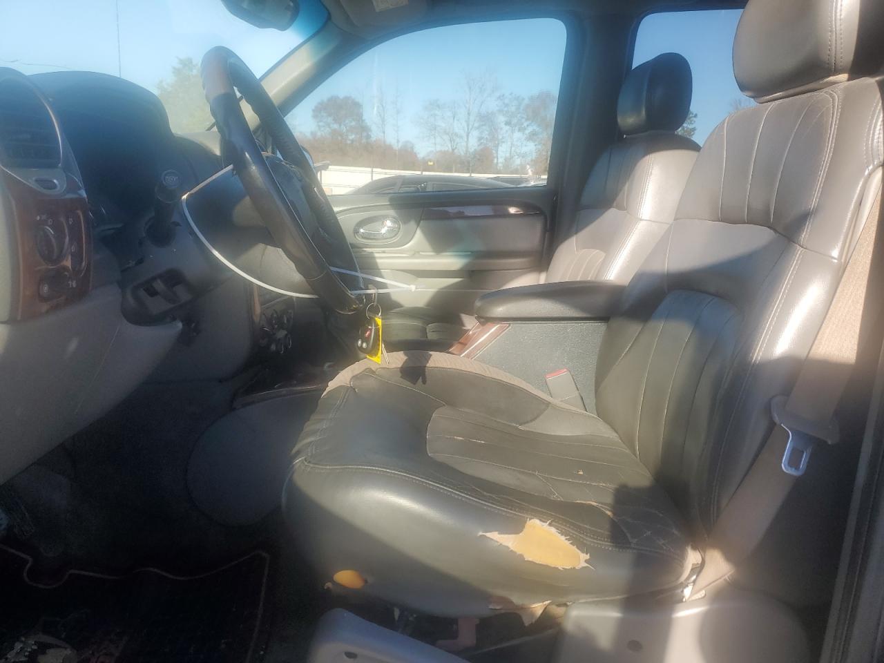 Lot #3303655932 2003 GMC ENVOY XL