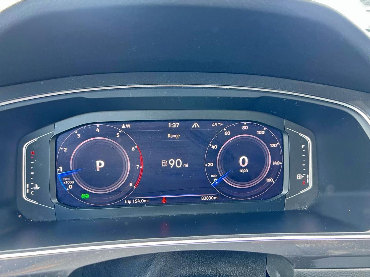 VOLKSWAGEN TIGUAN SE