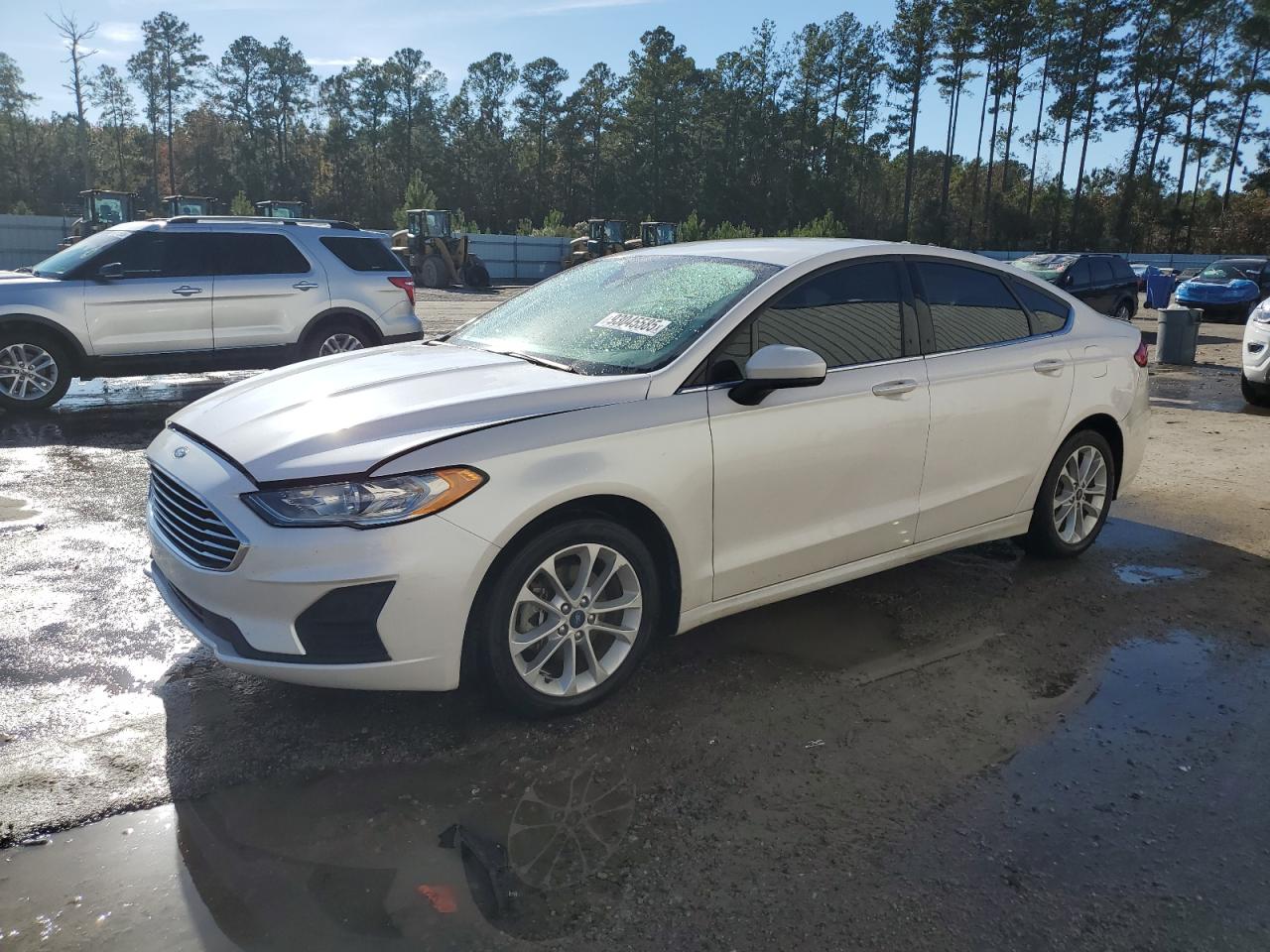 FORD FUSION SE
