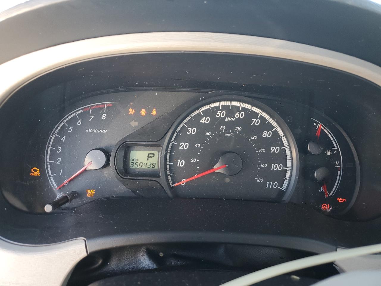 Lot #3302799928 2014 TOYOTA SIENNA LE