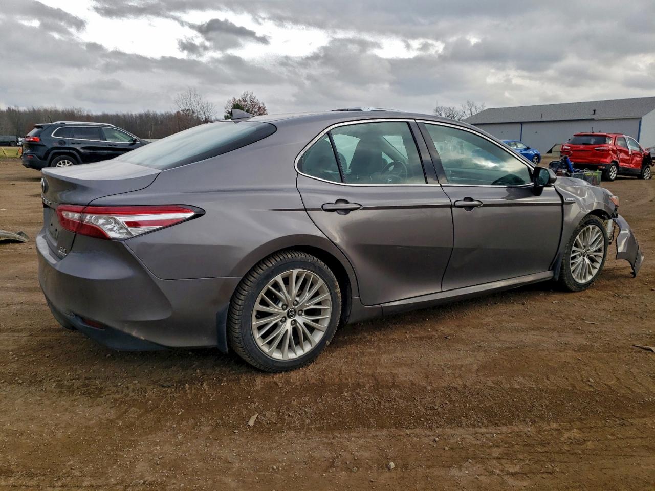 Lot #3312334770 2019 TOYOTA CAMRY HYBR