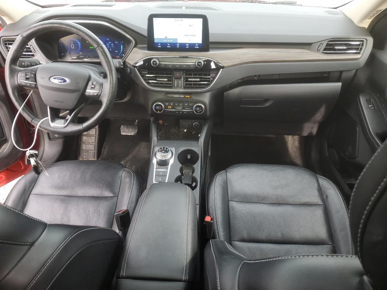 FORD ESCAPE TITANIUM