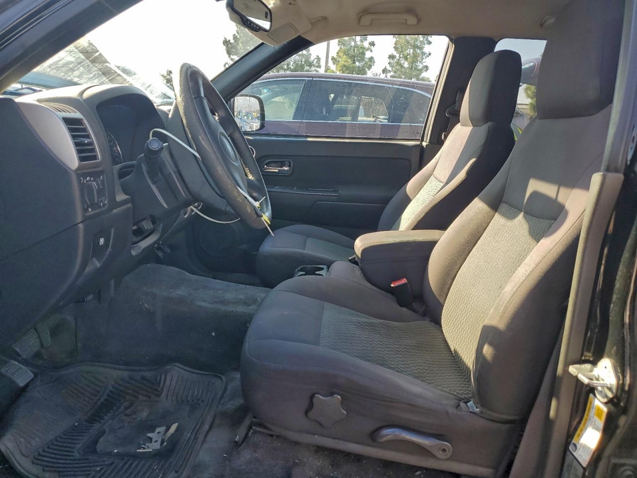 CHEVROLET COLORADO LT