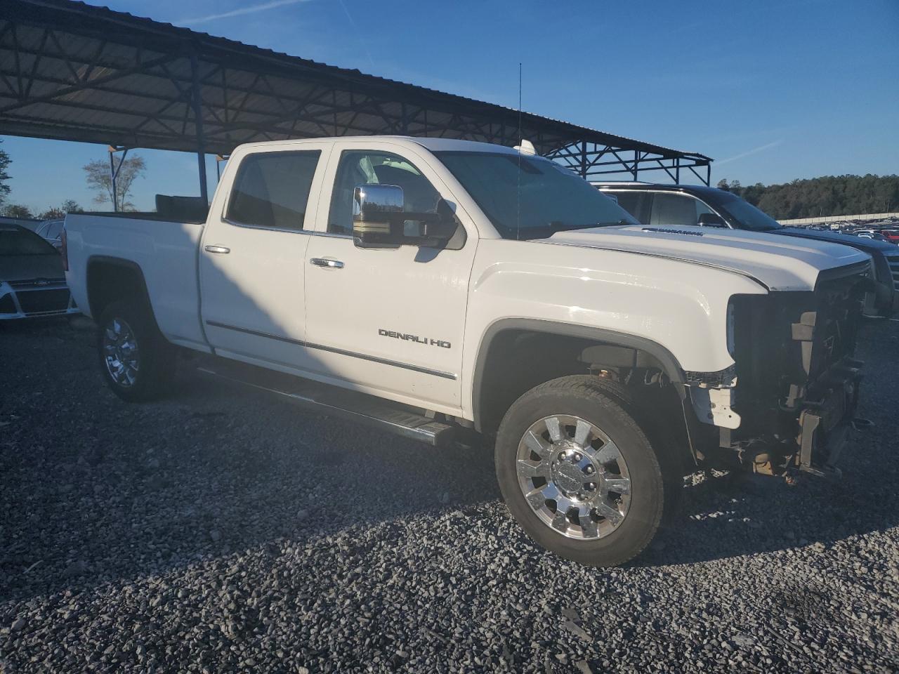 GMC SIERRA K2500 DENALI