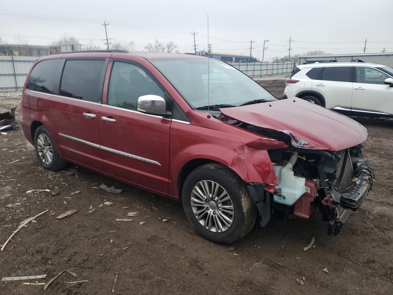 CHRYSLER TOWN & COUNTRY TOURING L
