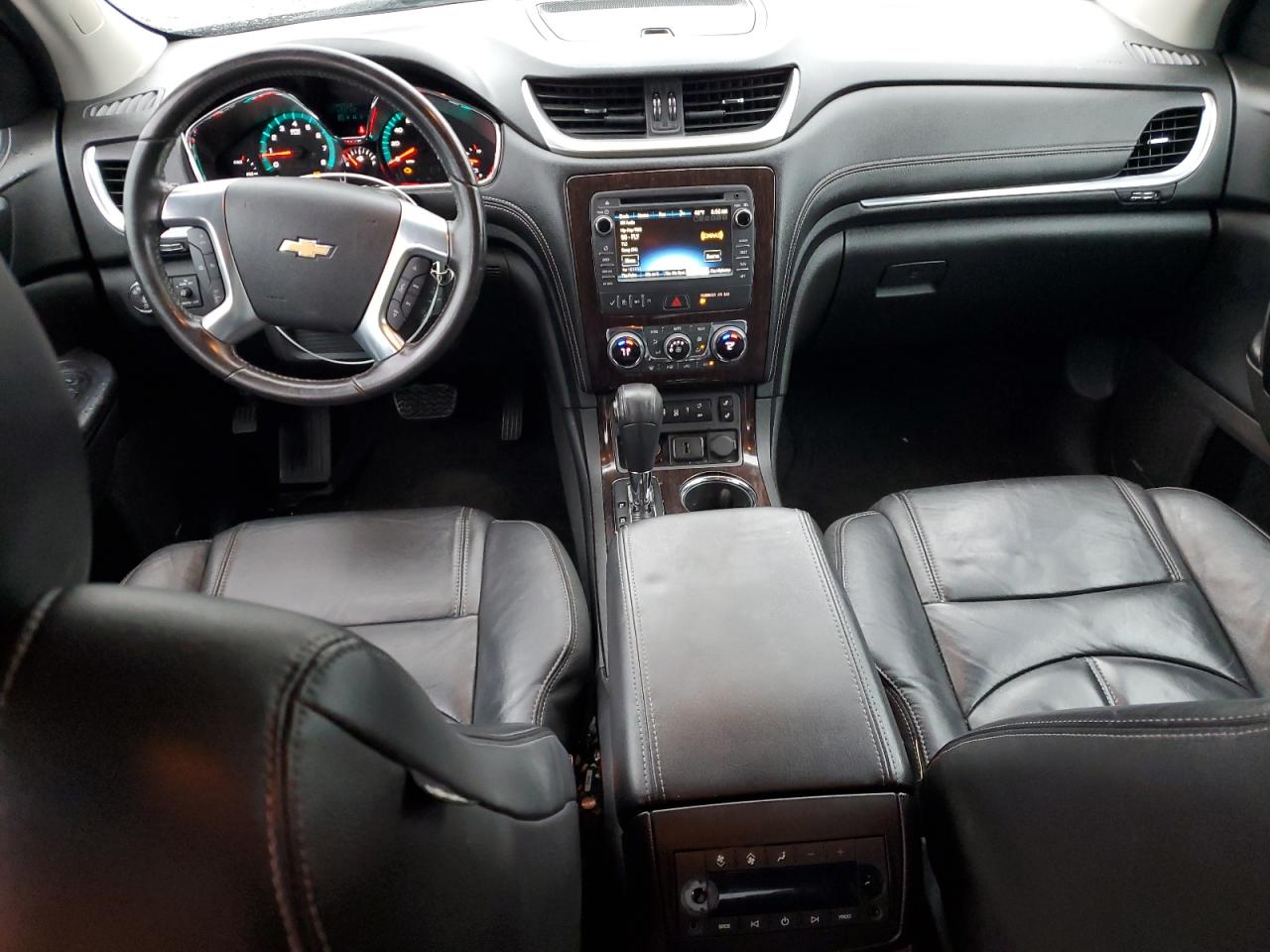 CHEVROLET TRAVERSE LT