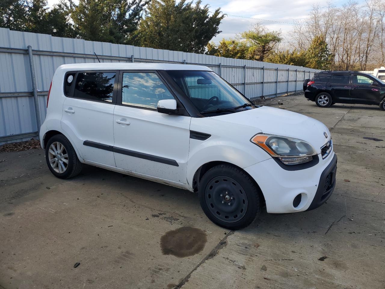 KIA SOUL +