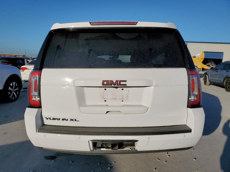 2018 GMC YUKON XL C #3304729909