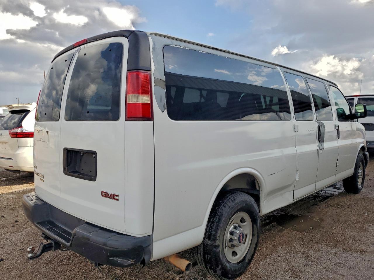 GMC SAVANA G3500 LS