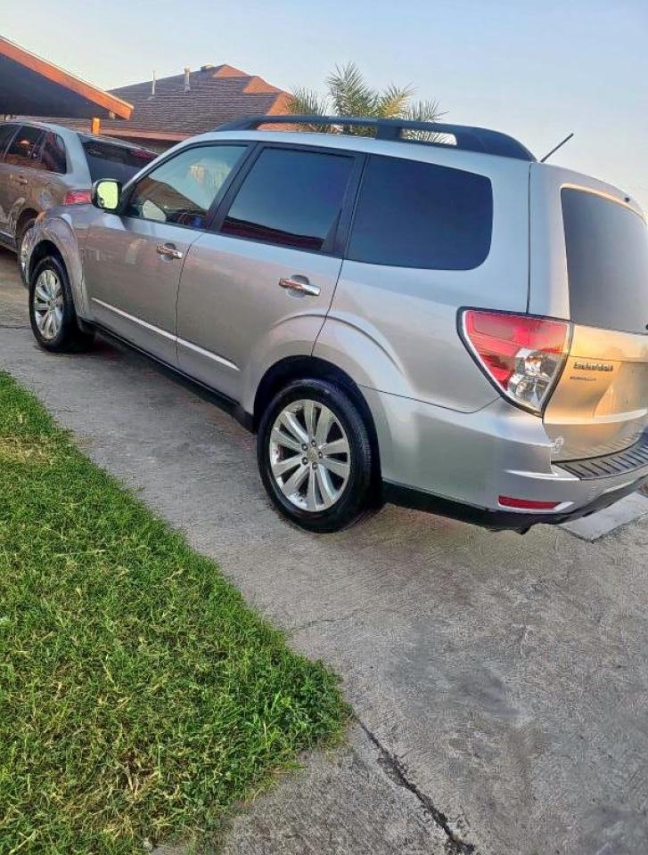 SUBARU FORESTER 2.5X PREMIUM