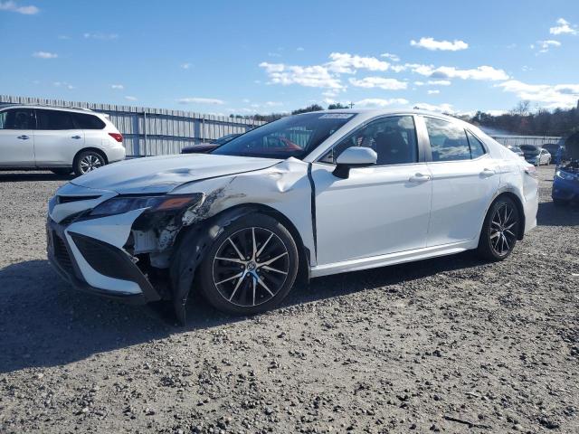 Global Auto Auctions: 2021 TOYOTA CAMRY SE