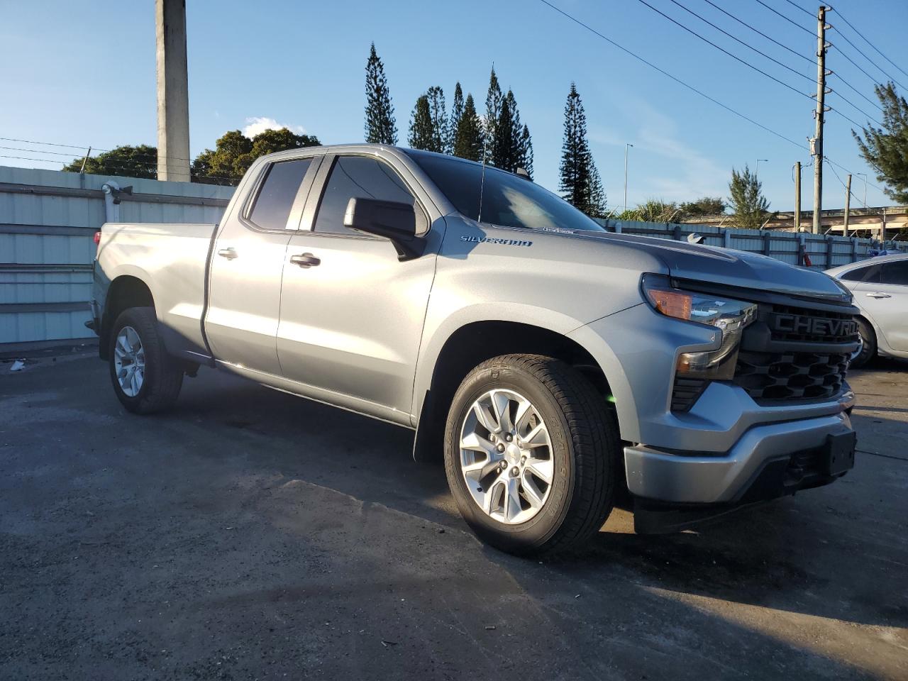 CHEVROLET SILVERADO C1500 CUSTOM