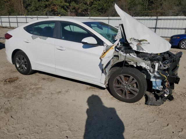 2017 HYUNDAI ELANTRA SE #3301834378