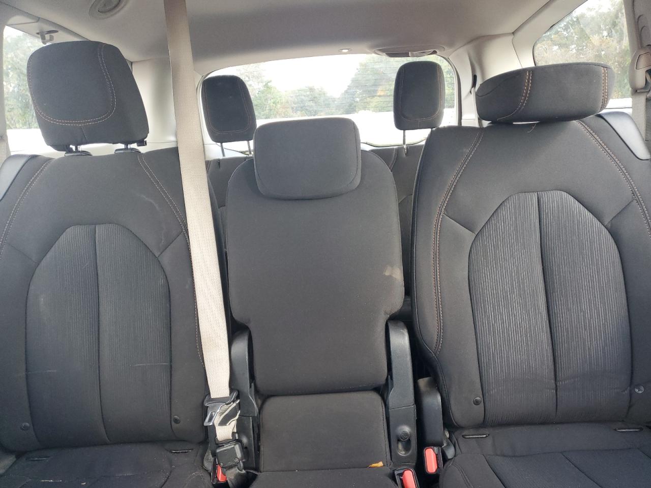 CHRYSLER PACIFICA LX