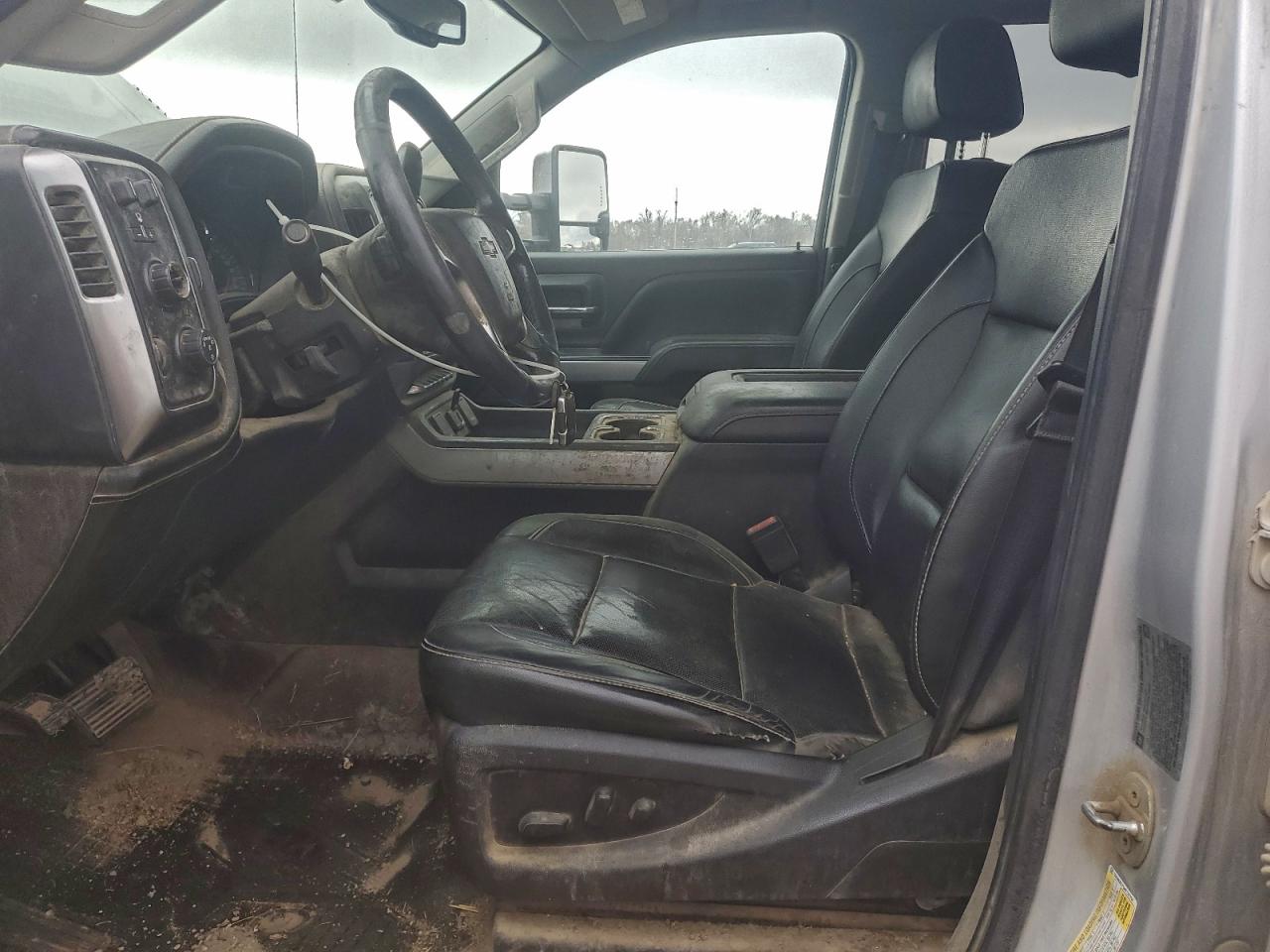 CHEVROLET SILVERADO K3500 LTZ