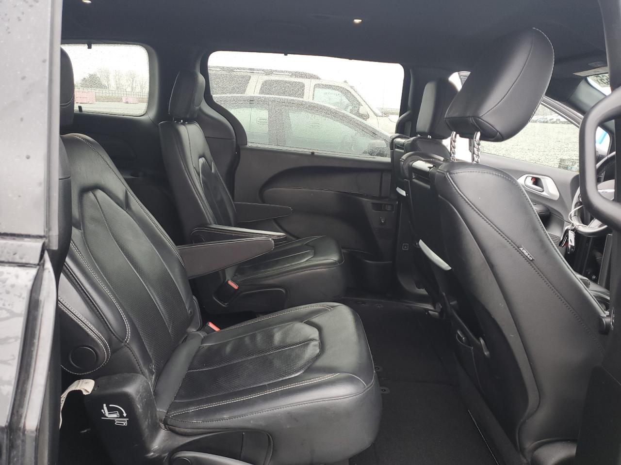 CHRYSLER PACIFICA TOURING L PLUS