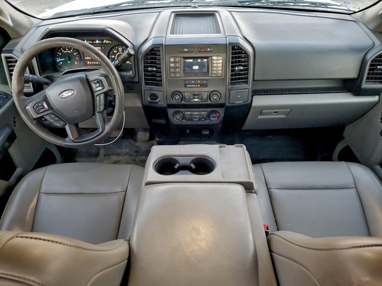 FORD F-150 SUPER CAB