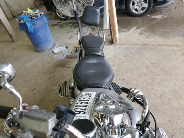 2006 HONDA VTX1300 R #3286724321