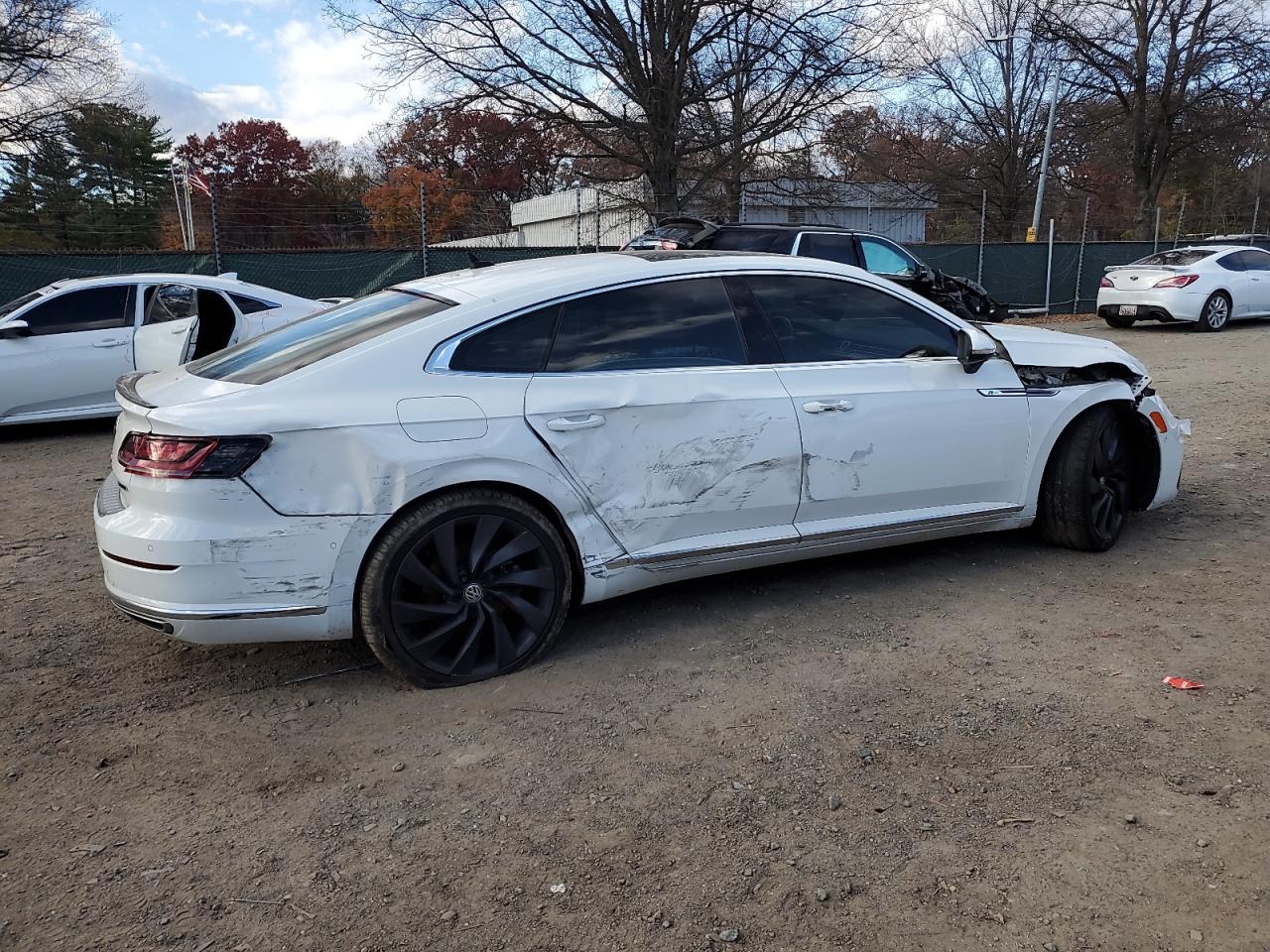 VOLKSWAGEN ARTEON SEL PREMIUM R-LINE