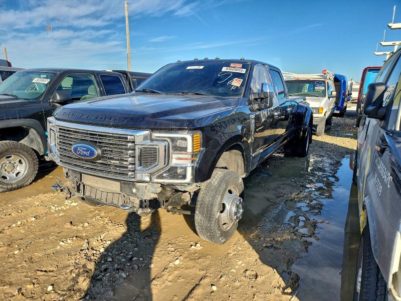 2022 FORD F350 DRW LAR #3301736330