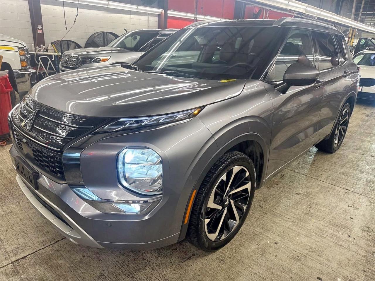 MITSUBISHI OUTLANDER SEL