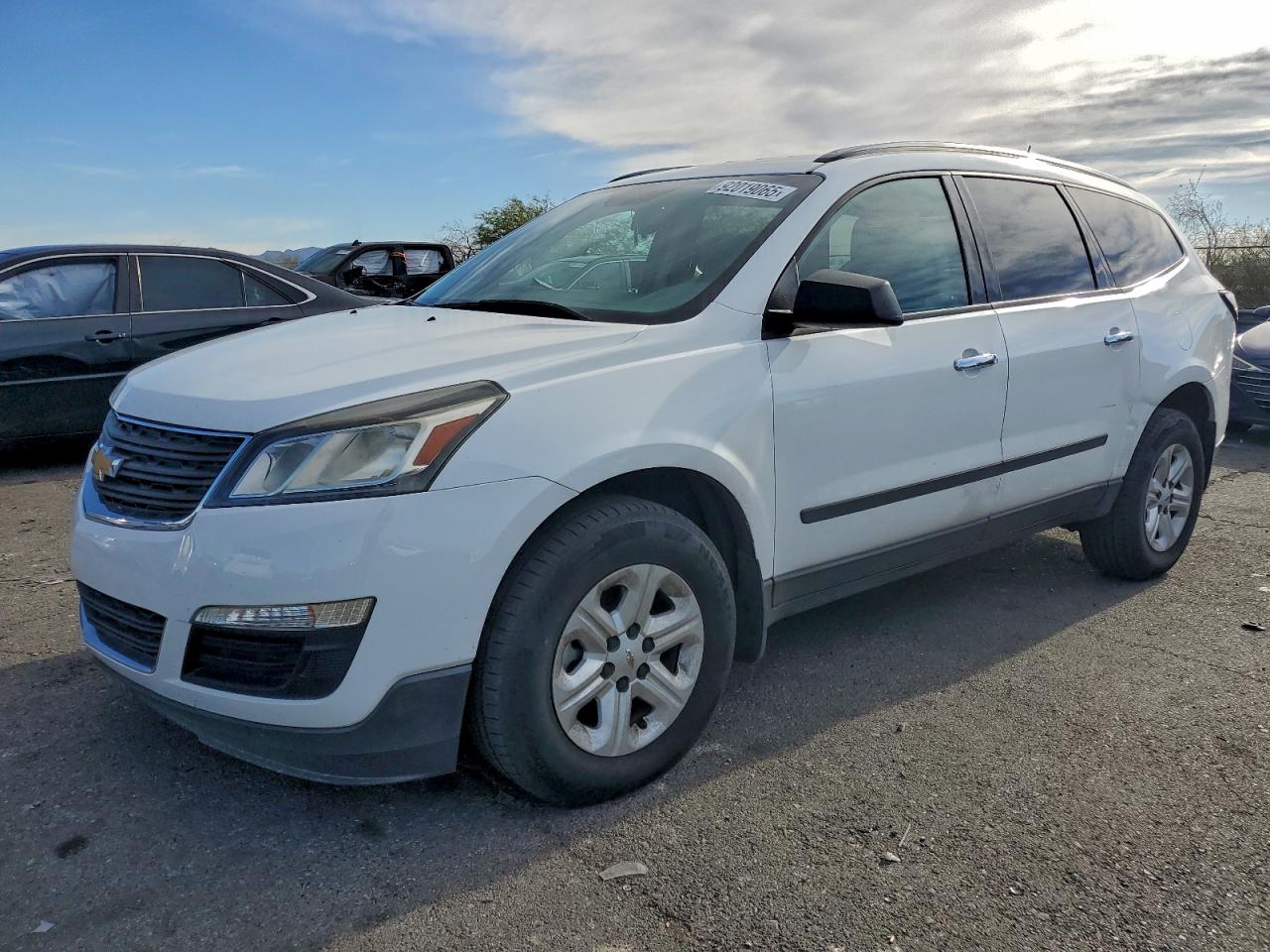 CHEVROLET TRAVERSE LS