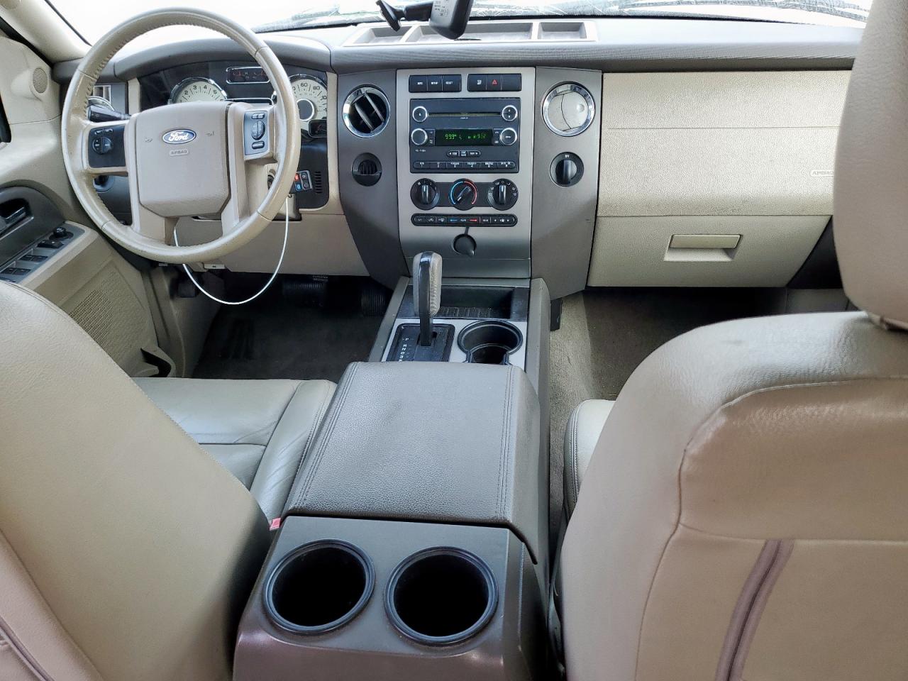 FORD EXPEDITION EL XLT