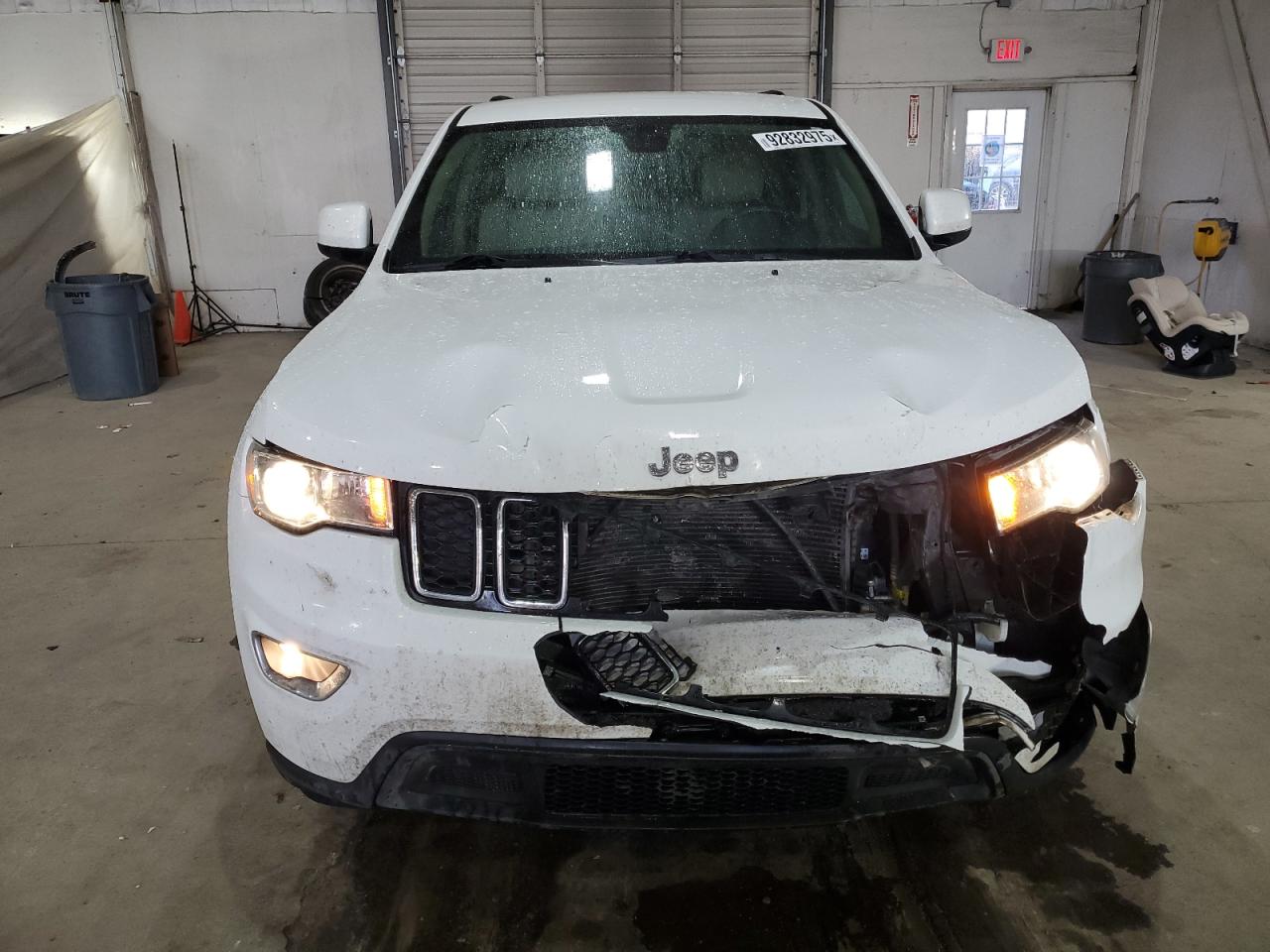 JEEP GRAND CHEROKEE LAREDO