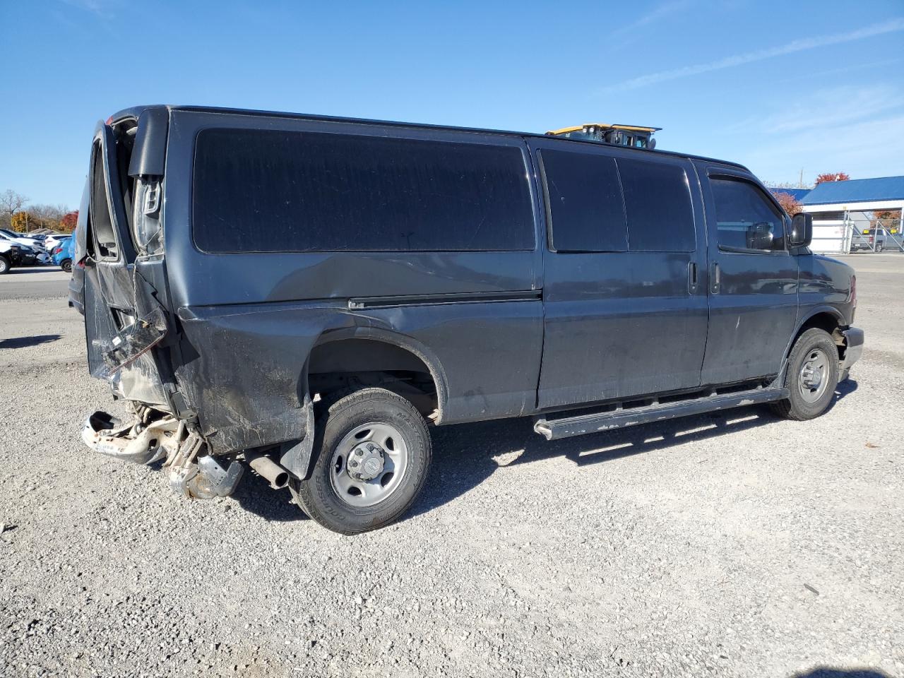 CHEVROLET EXPRESS LT