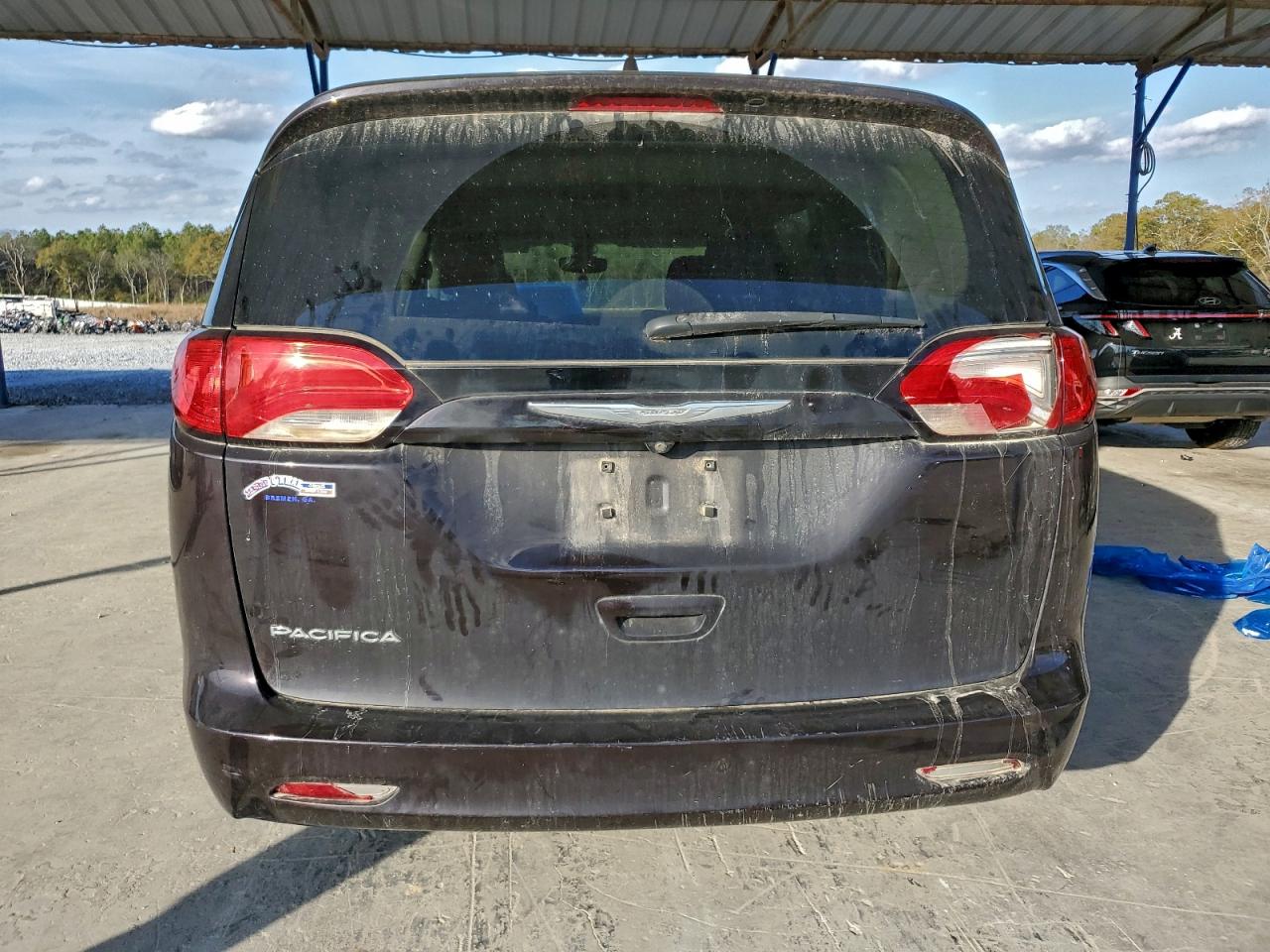 CHRYSLER PACIFICA TOURING