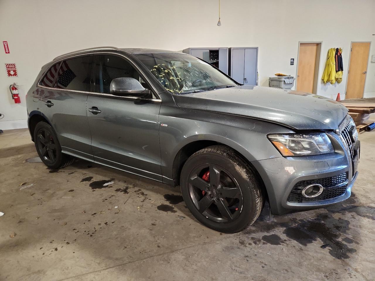 AUDI Q5 PREMIUM PLUS