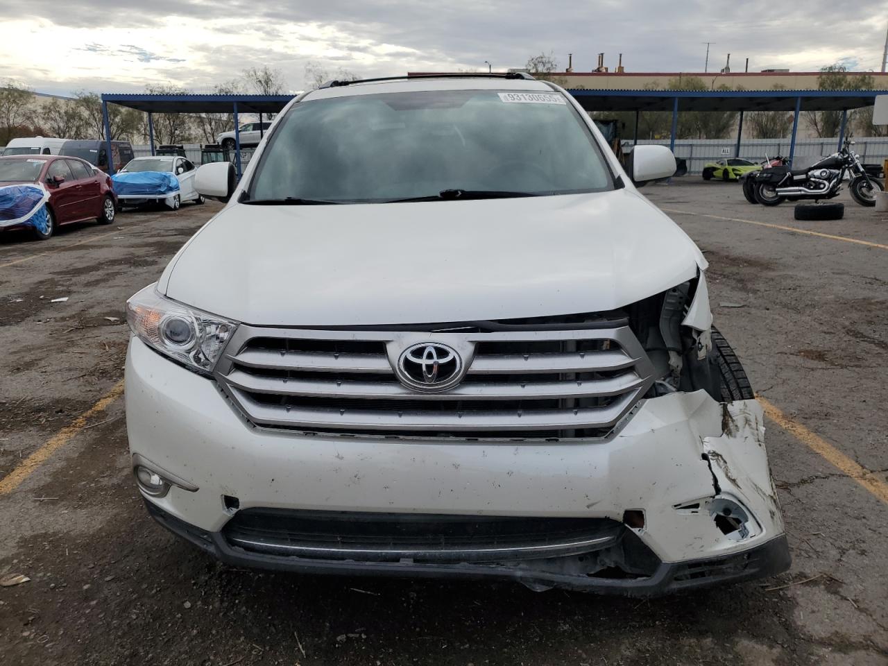 TOYOTA HIGHLANDER LIMITED