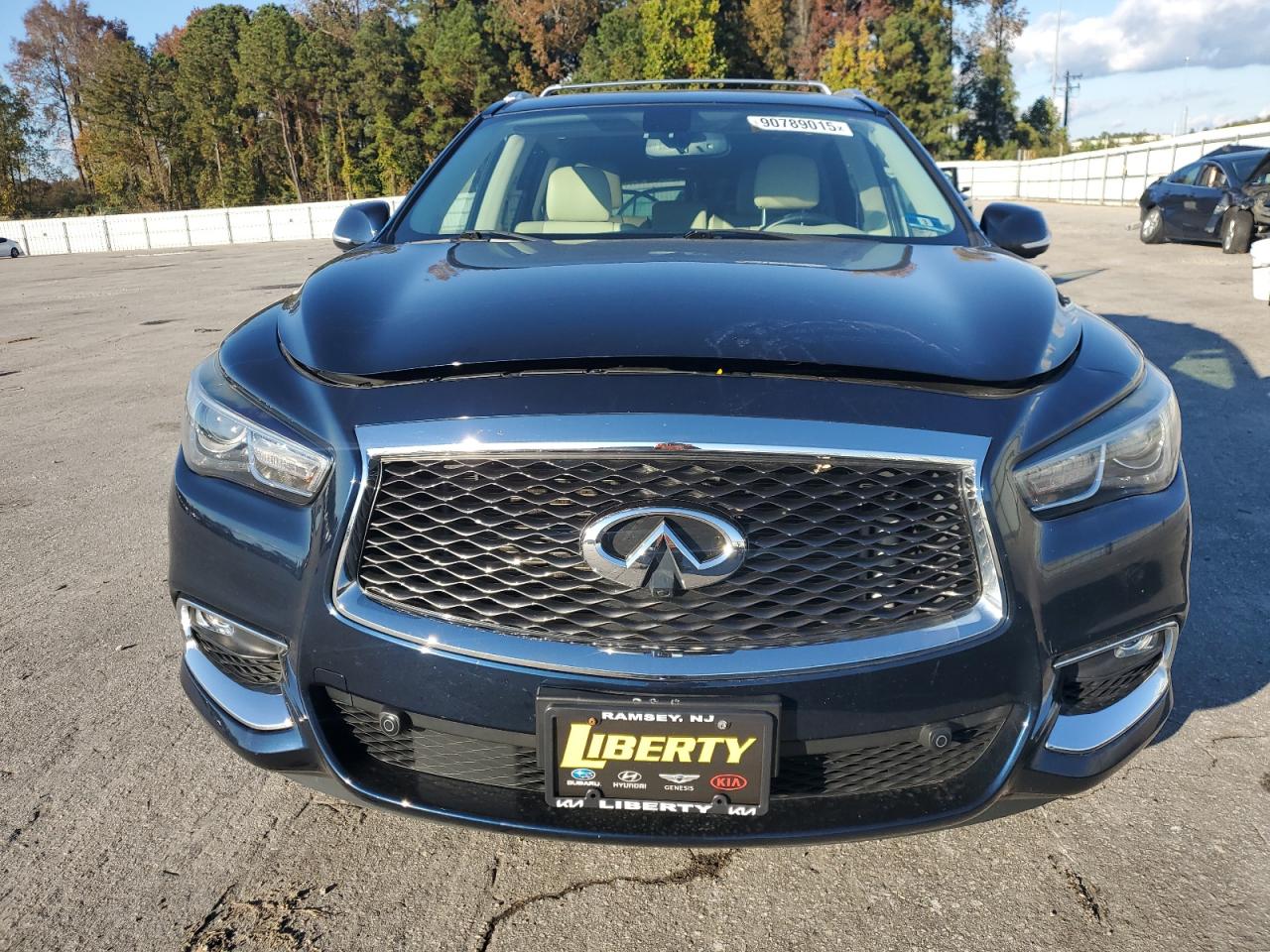 INFINITI QX60