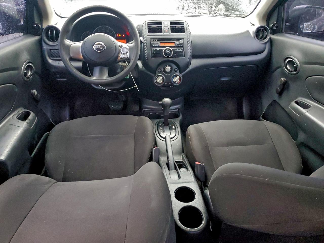 NISSAN VERSA S