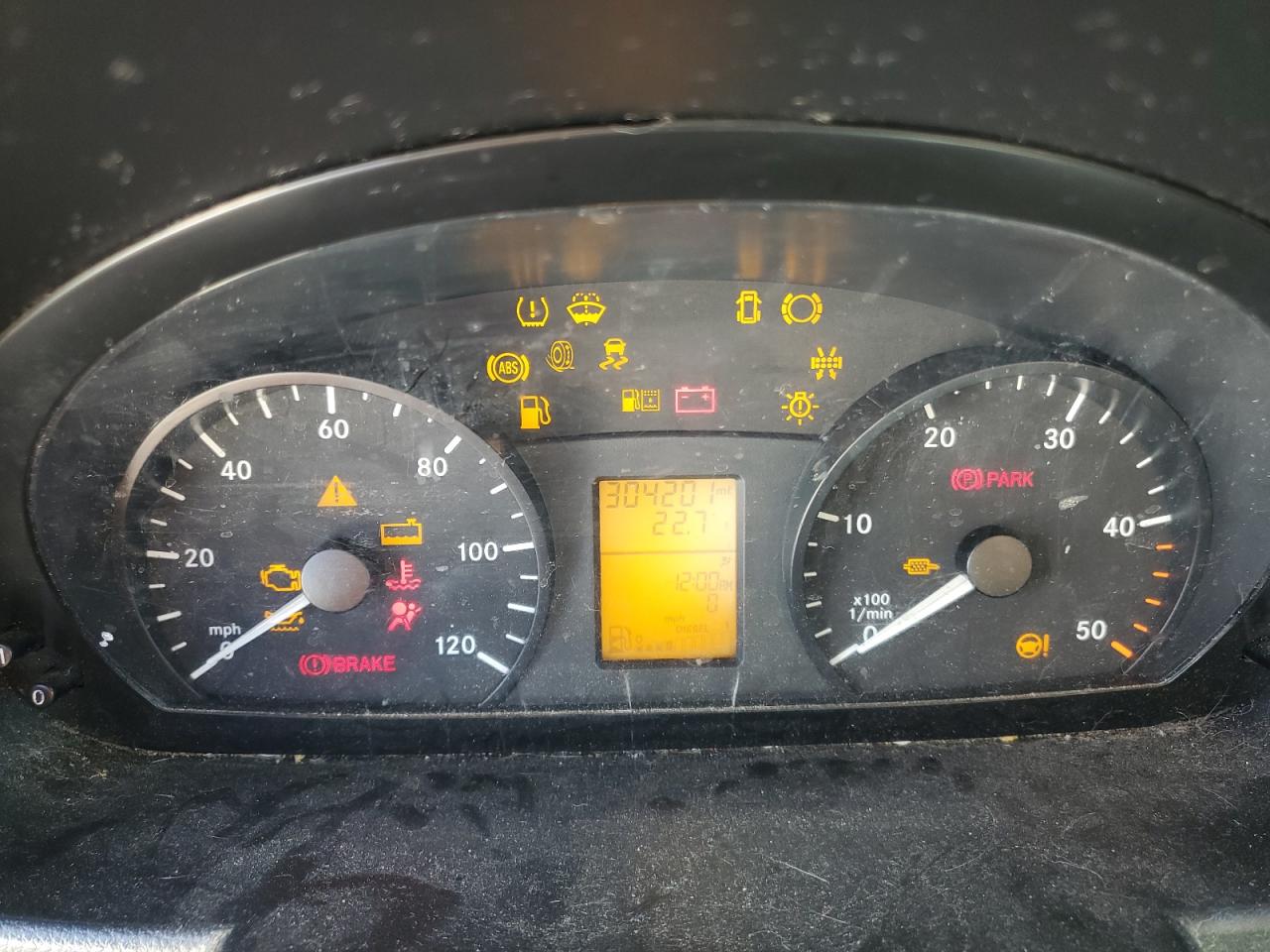 MERCEDES-BENZ SPRINTER 2500