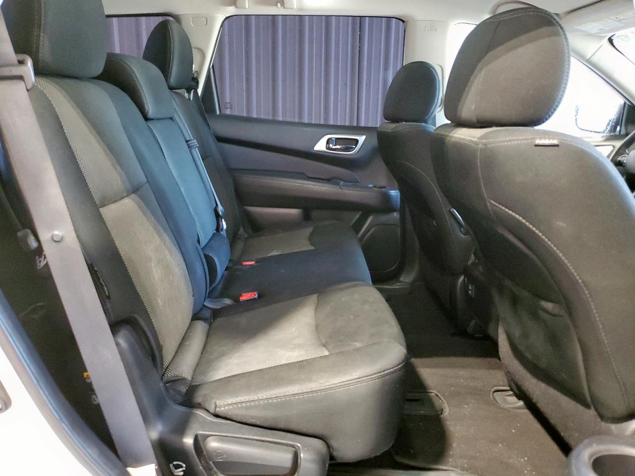 Lot #3302699104 2018 NISSAN PATHFINDER