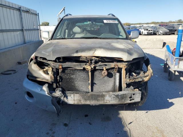 2004 TOYOTA HIGHLANDER #3282468572