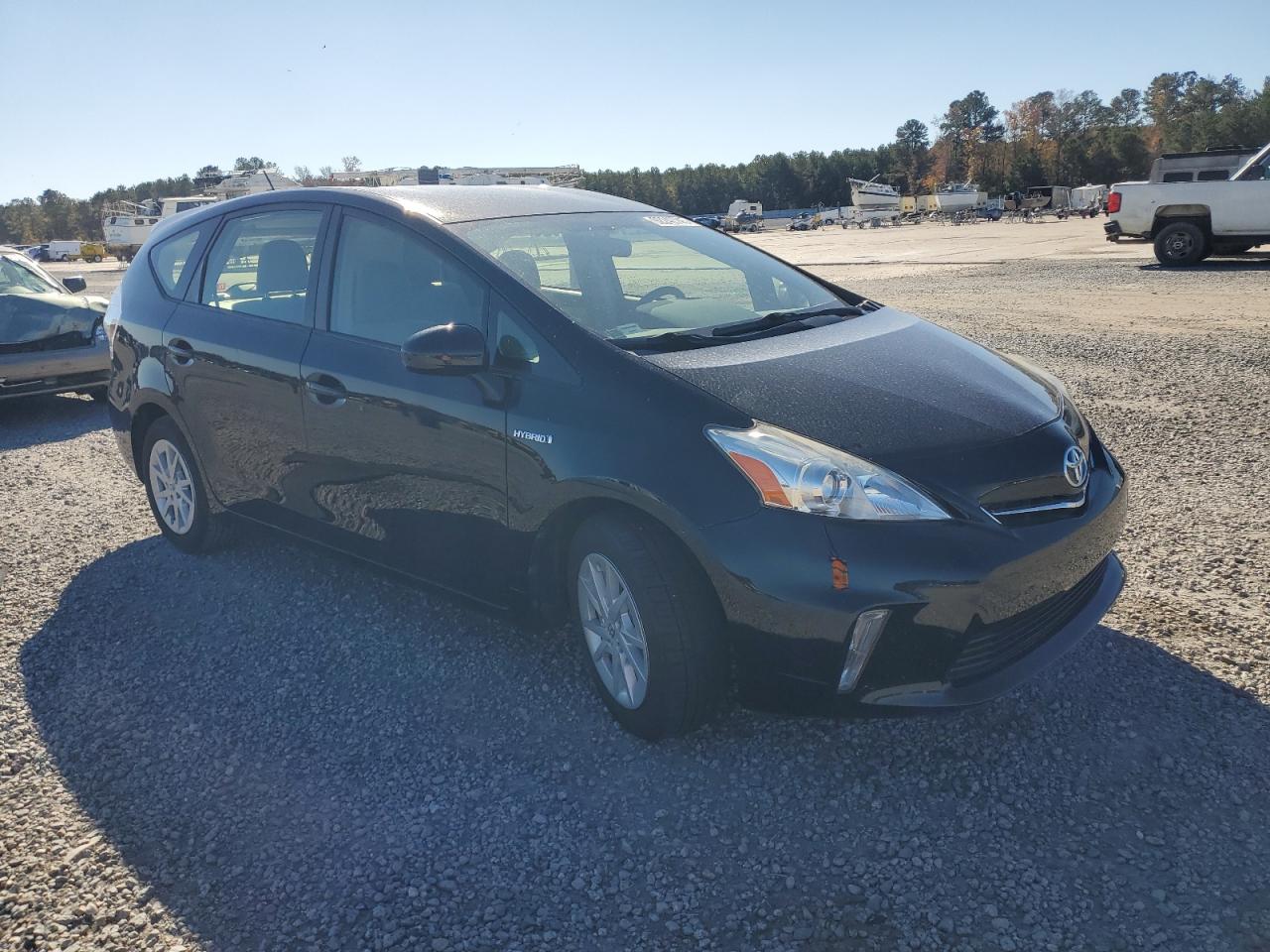 TOYOTA PRIUS V