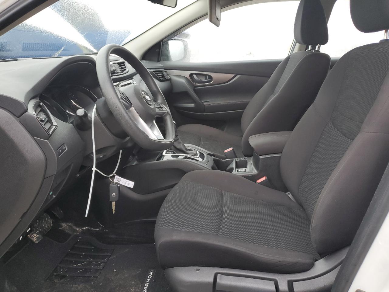 NISSAN ROGUE SPORT S