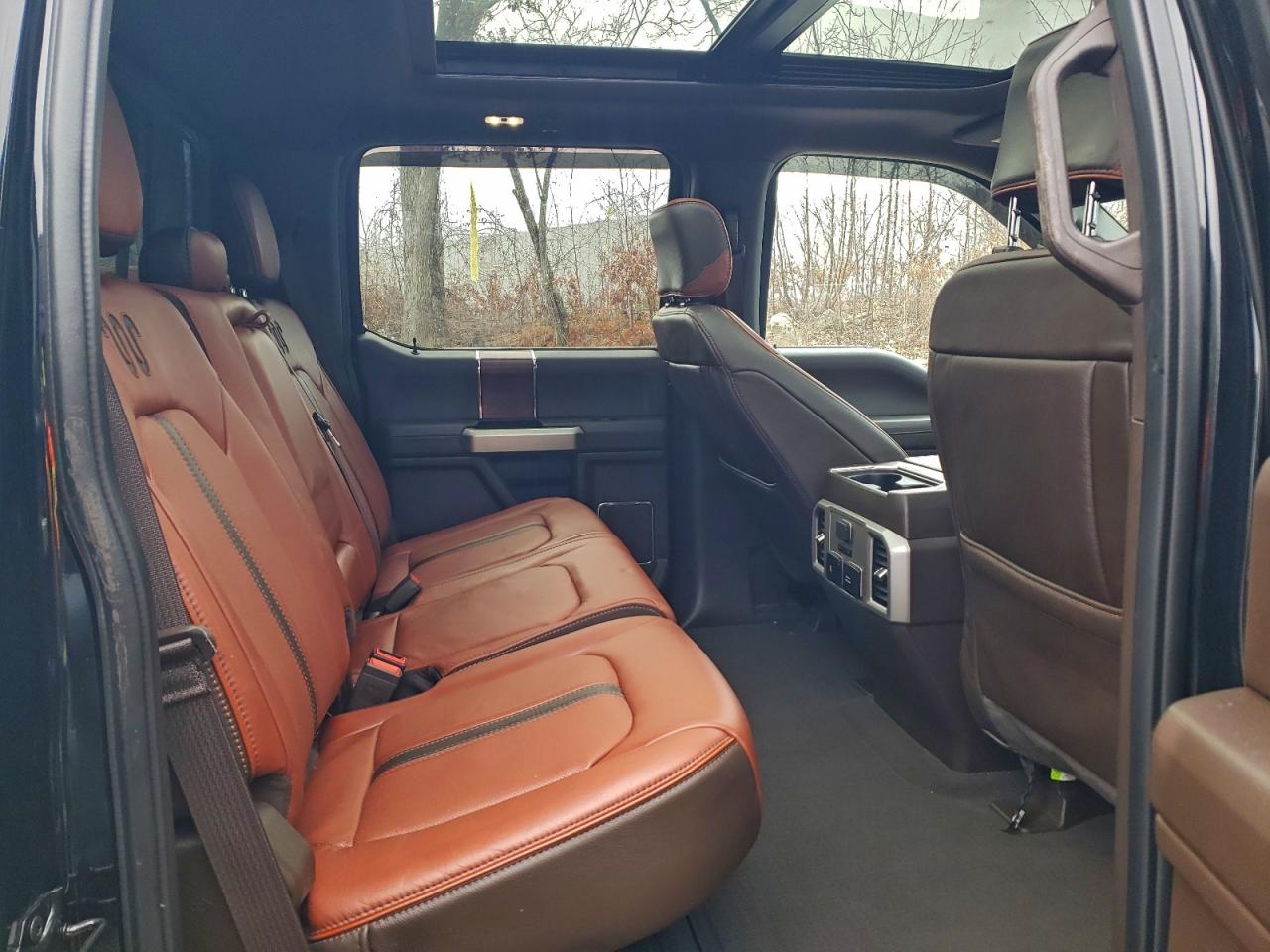 FORD F-350 SUPER DUTY