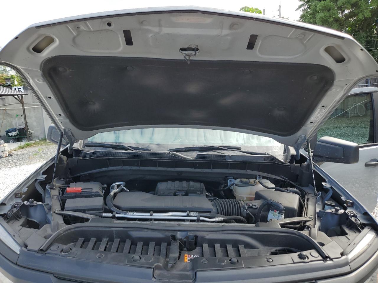 CHEVROLET SILVERADO C1500 CUSTOM