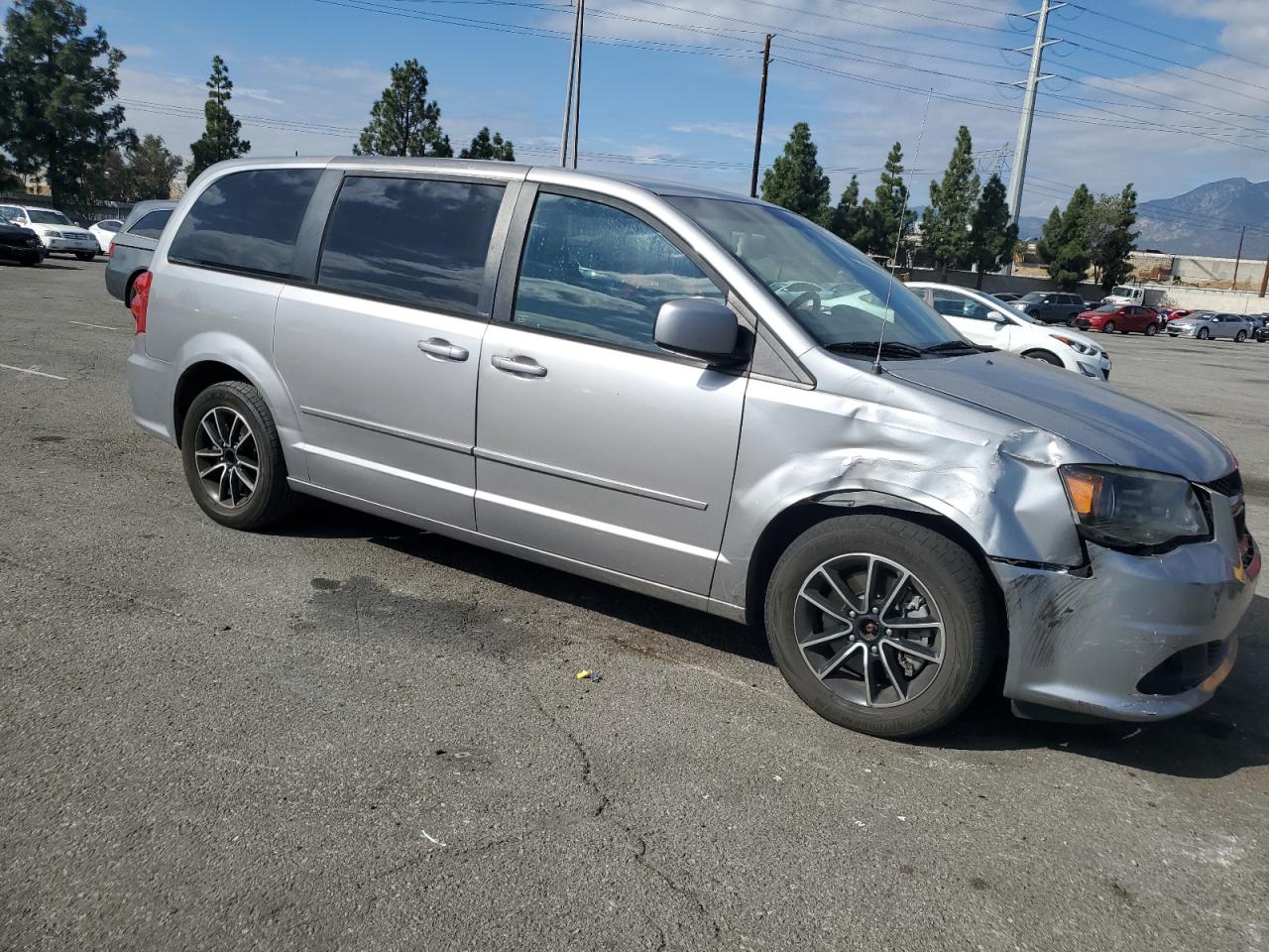 DODGE GRAND CARAVAN SE