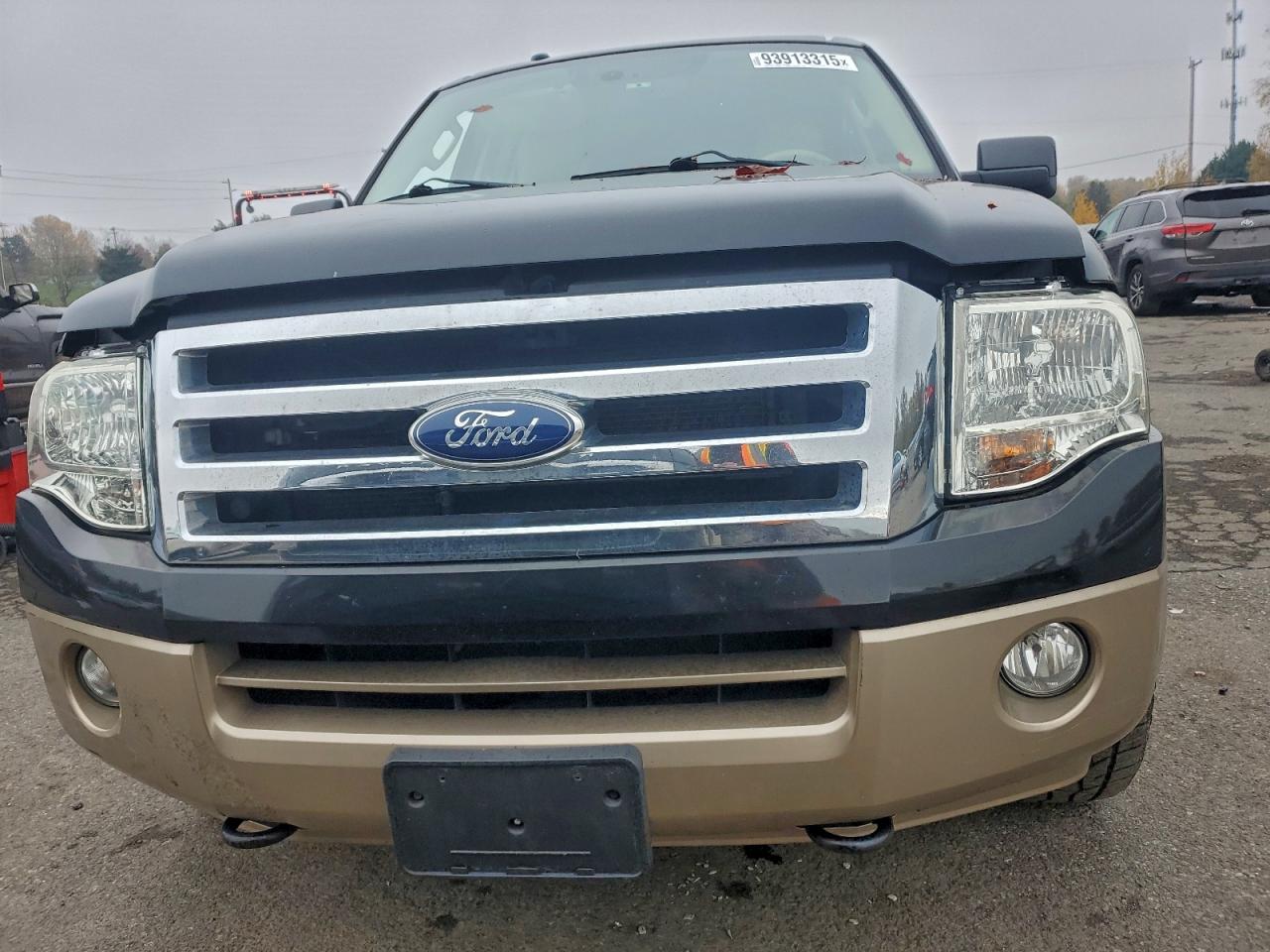 FORD EXPEDITION EL XLT