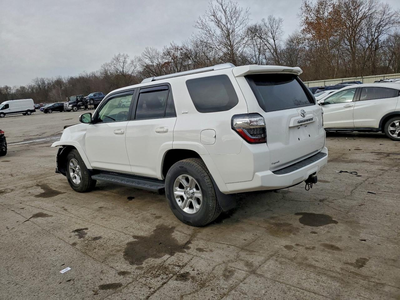 TOYOTA 4RUNNER SR5/SR5 PREMIUM