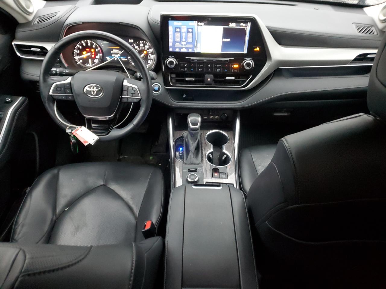 TOYOTA HIGHLANDER PLATINUM