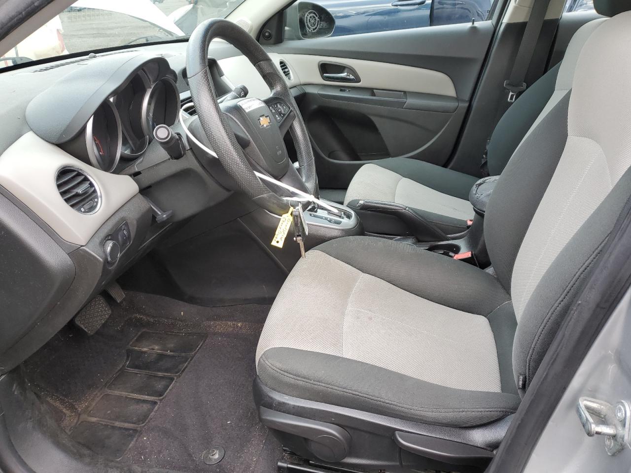 Lot #3318869958 2011 CHEVROLET CRUZE LS