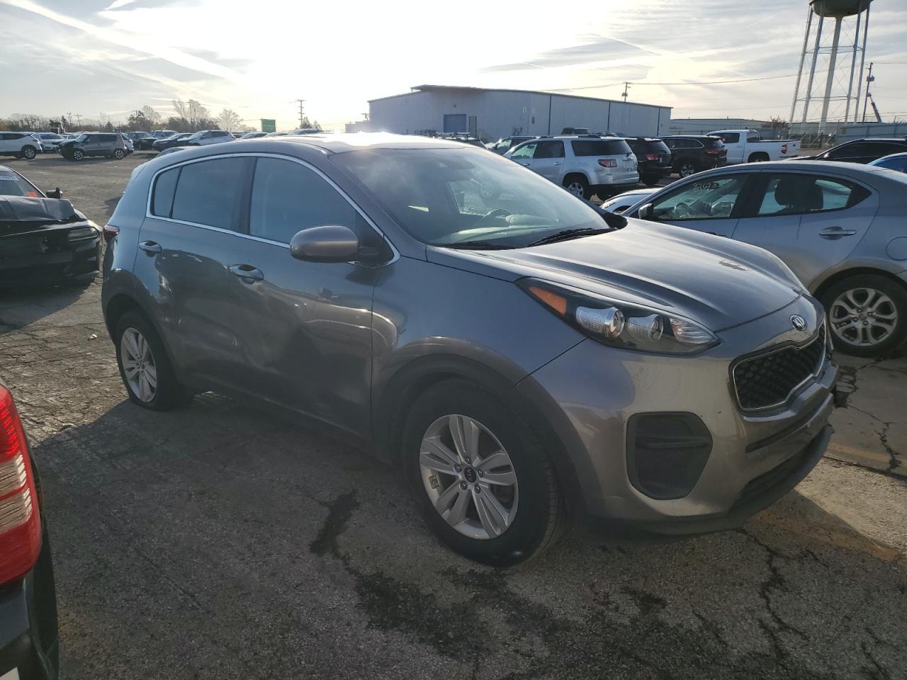 KIA SPORTAGE LX